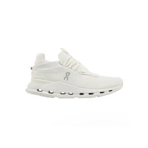 2023 On Cloudnova 'Undyed White', size 6.5 US Women's (New)